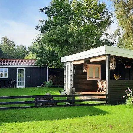 Hyggeligt Med Unik Fjordudsigt I Kulhuse Ferienhaus *
